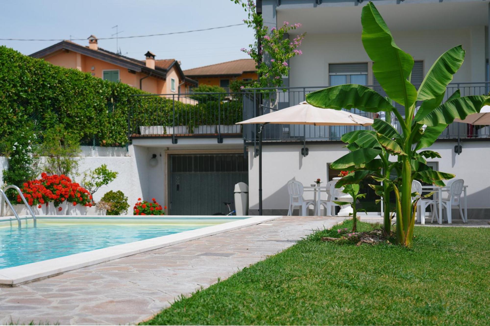 Appartamenti Da Mirella Lazise Exterior photo